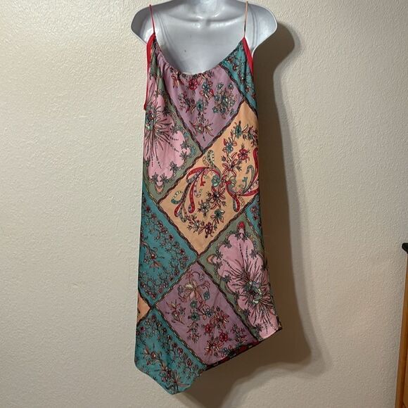 Natori Patchwork Print Nightgown Medium - Picture 5 of 6